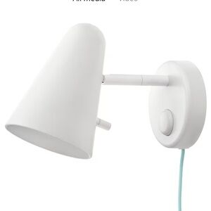 Ikea Fubbla Wall Lamp White with Green Cable